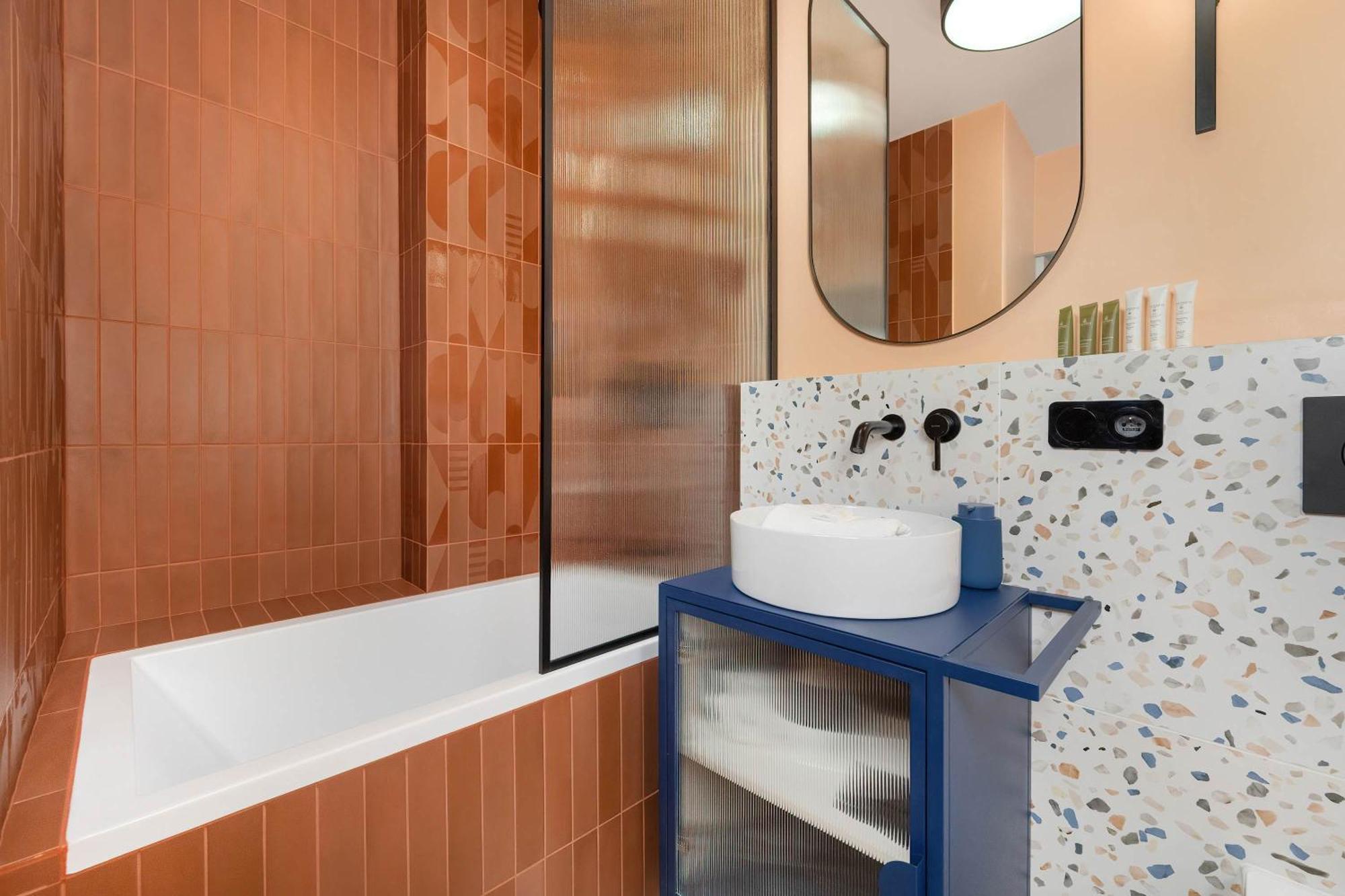 Modern And Unique In The Centre Of By Renters Апартаменти