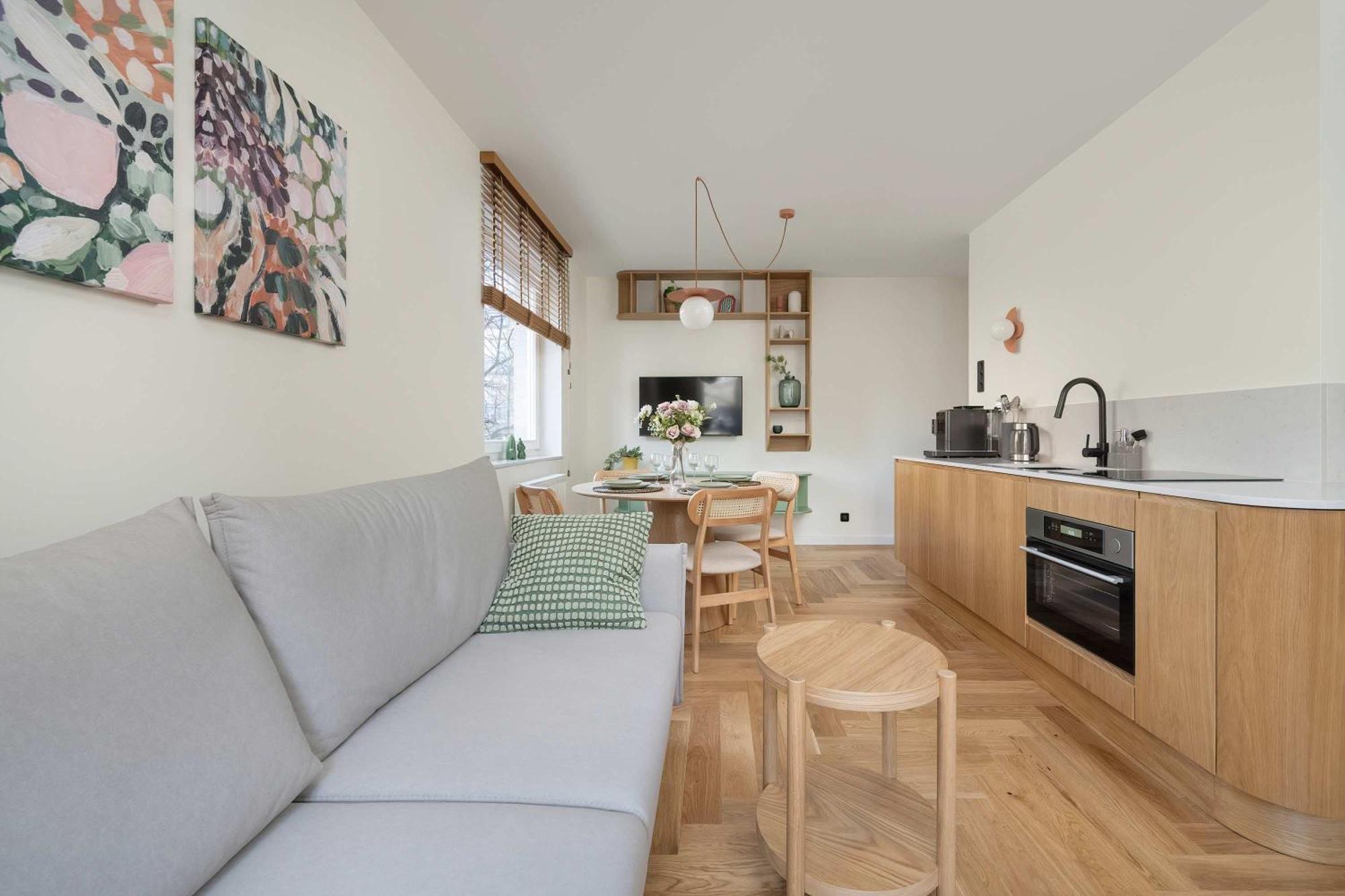 Апартаменти Modern And Unique In The Centre Of By Renters *